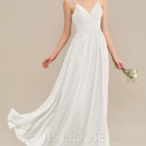 JJs House Wedding/Bridesmaid Dress (Size 6)